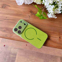 Load image into Gallery viewer, Wireless Charging Case for iPhone, Install iPhone Display