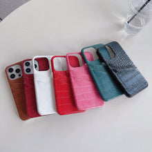 Load image into Gallery viewer, Crocodile Card Holder iPhone Case Cover